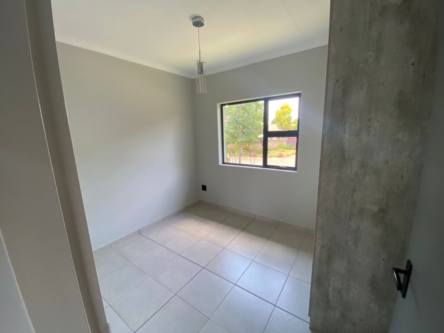 3 Bedroom Property for Sale in Waterval East North West